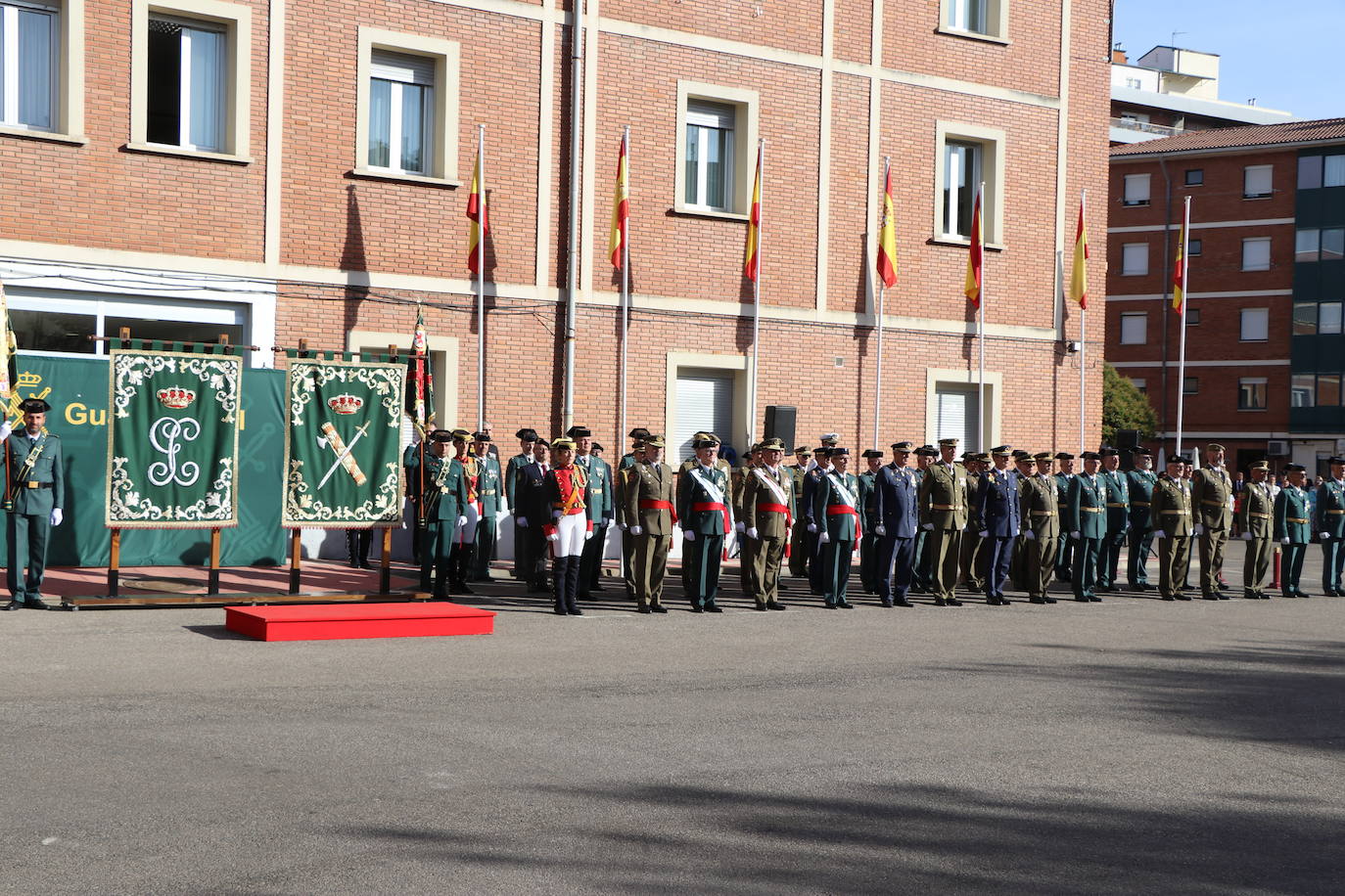 La Guardia Civil De León Celebra La Festividad De Su Patrona, La Virgen ...